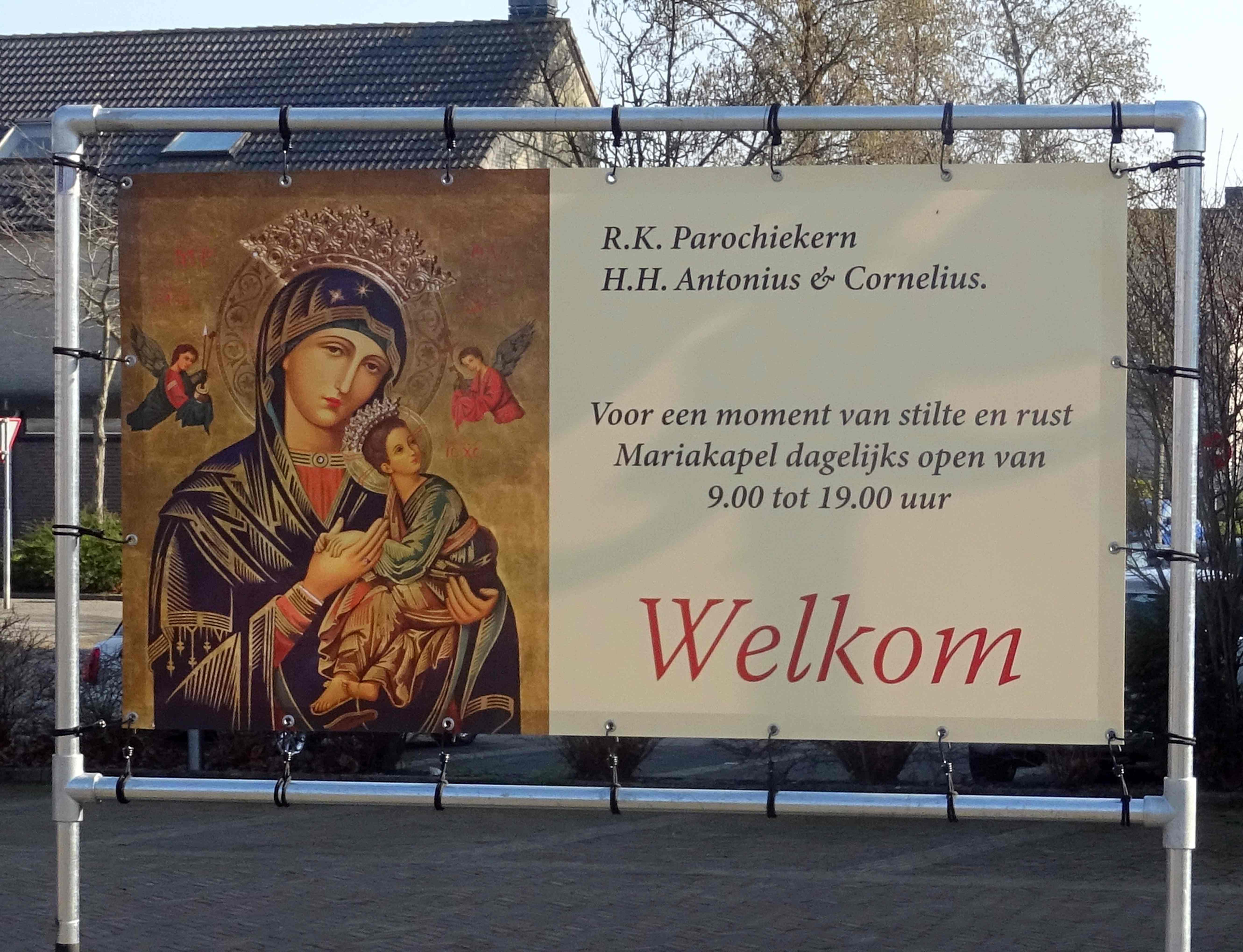 Portaal Kerk Den Hoorn